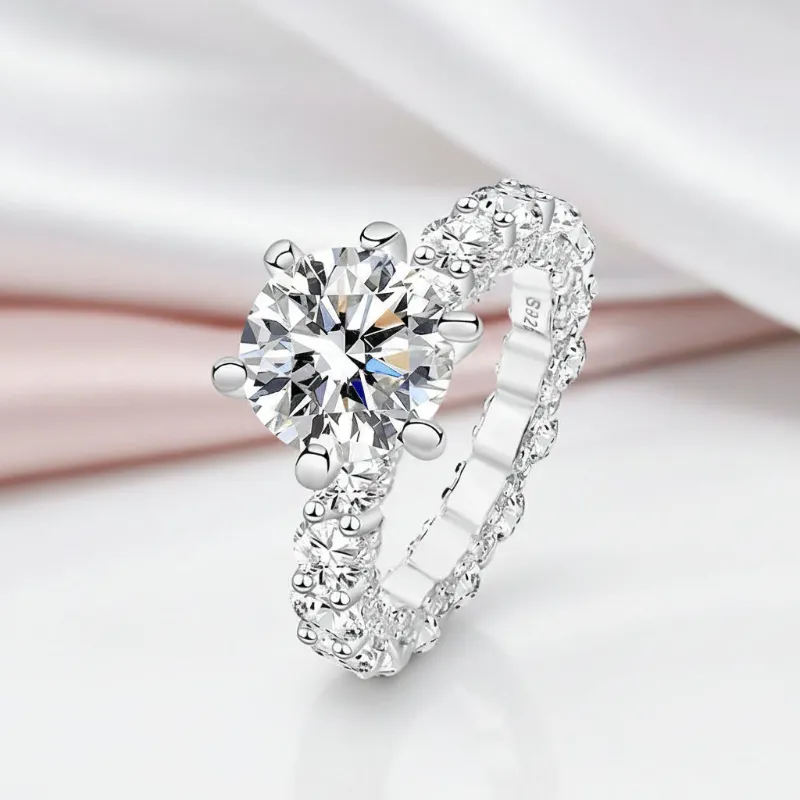 Black Diamonds New York 4.0 ct diamond ring