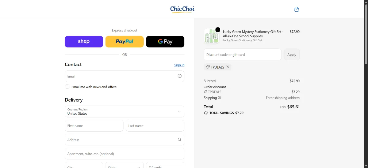 The ChicChoi checkout, with the discount code box