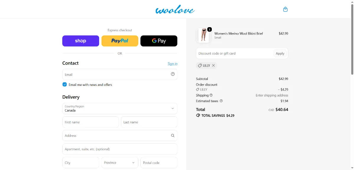 The Woolove Apparel checkout, with the discount code box